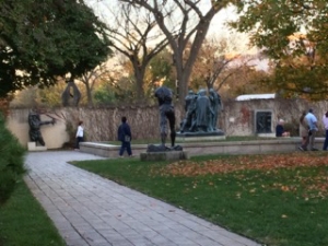 Photo:  Scene at the Hirschhorn on an Indian Summer day